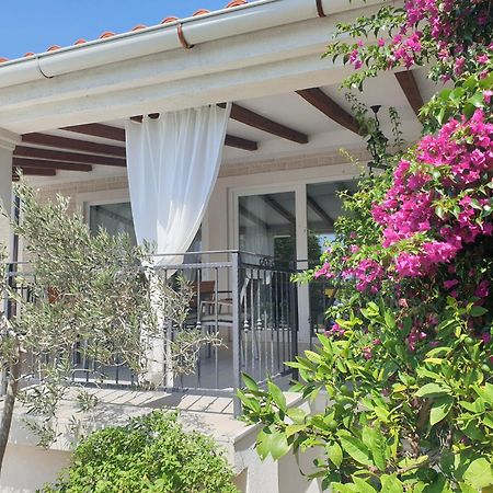Villa Bella Banjol Exteriér fotografie