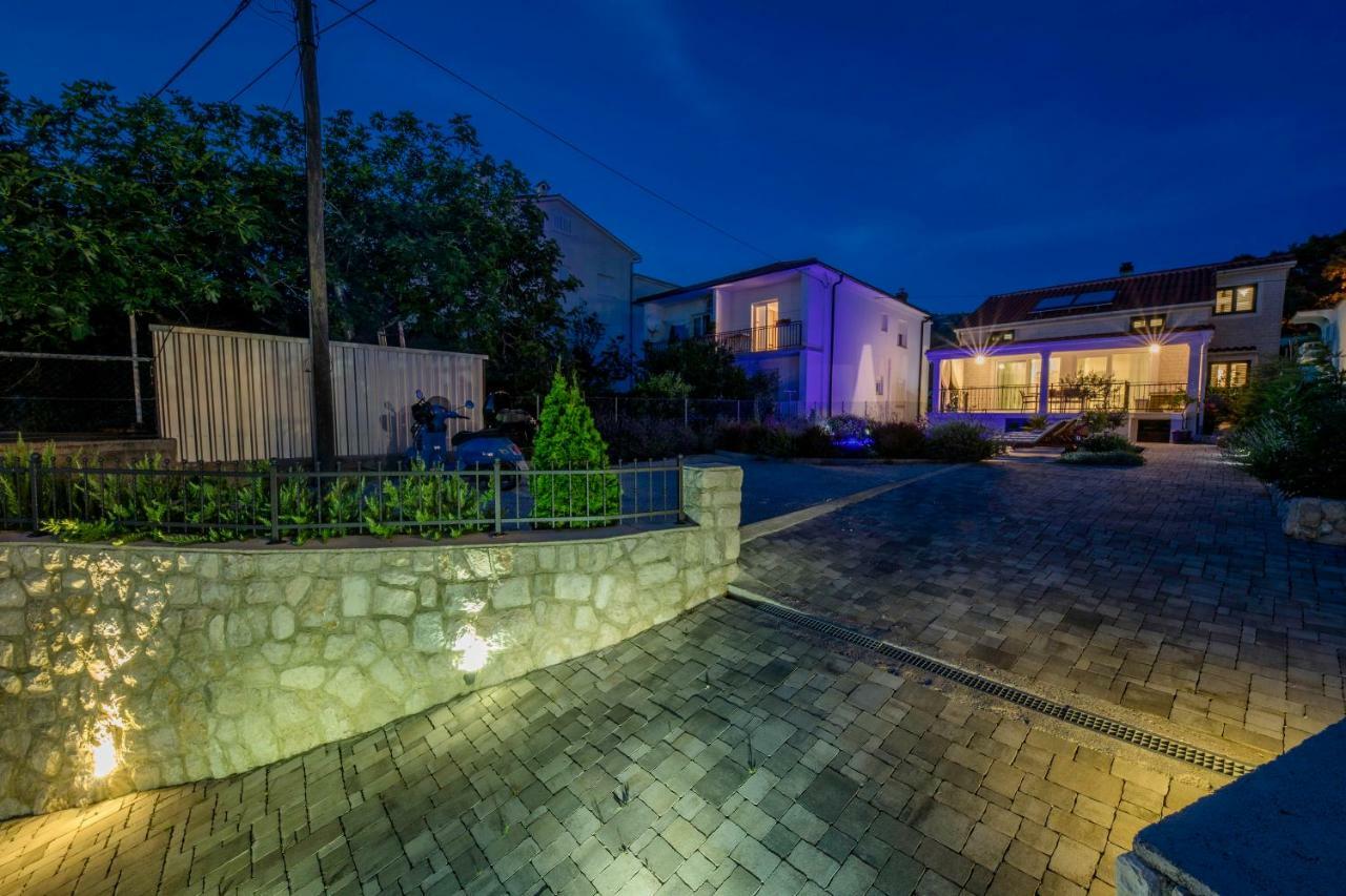 Villa Bella Banjol Exteriér fotografie