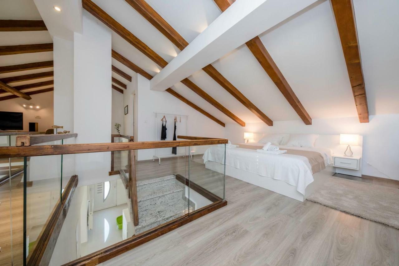 Villa Bella Banjol Exteriér fotografie
