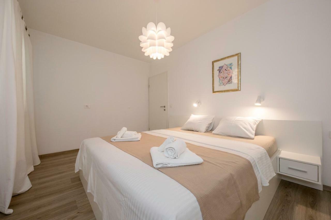 Villa Bella Banjol Exteriér fotografie
